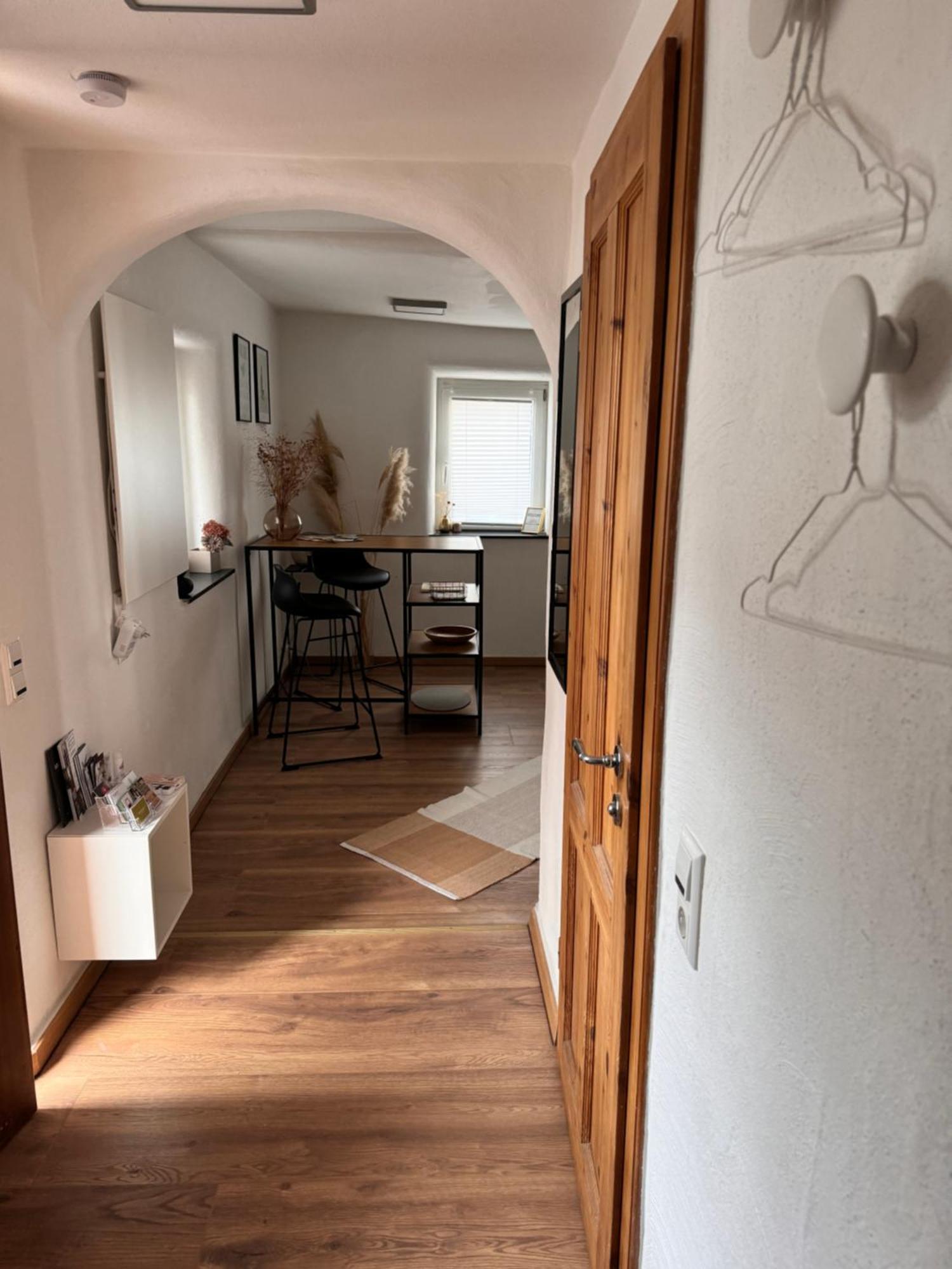 Pfaelzer Hexenhaeuschen In Edesheim Apartment Luaran gambar
